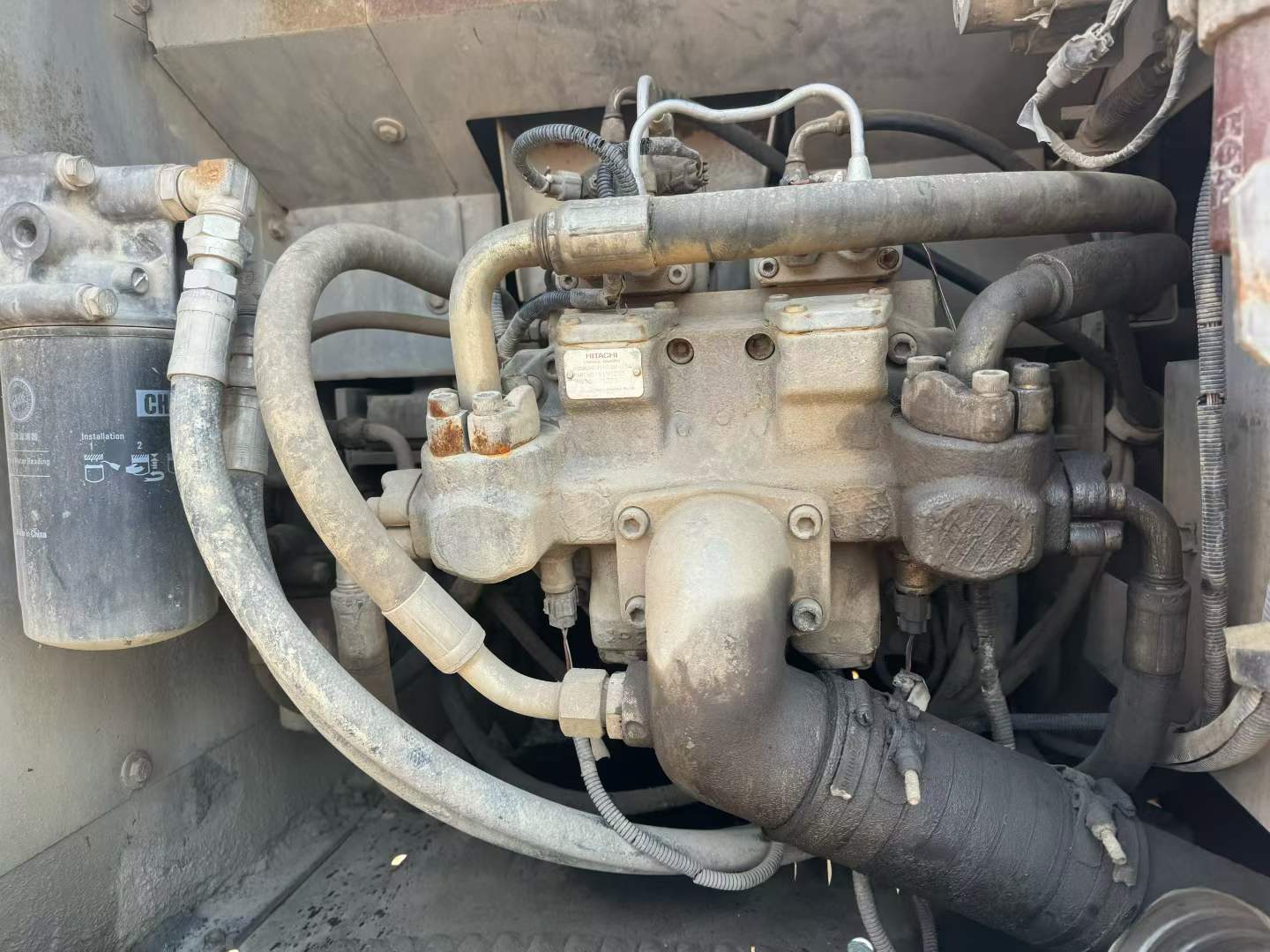 Used Hitachi ZX240-3G Excavator 2011 Model / 3