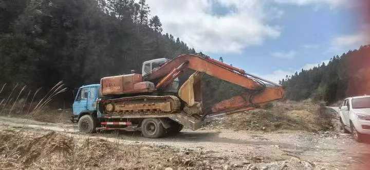 Used Hitachi ZX170W-3 Excavator 2016 Model / 4