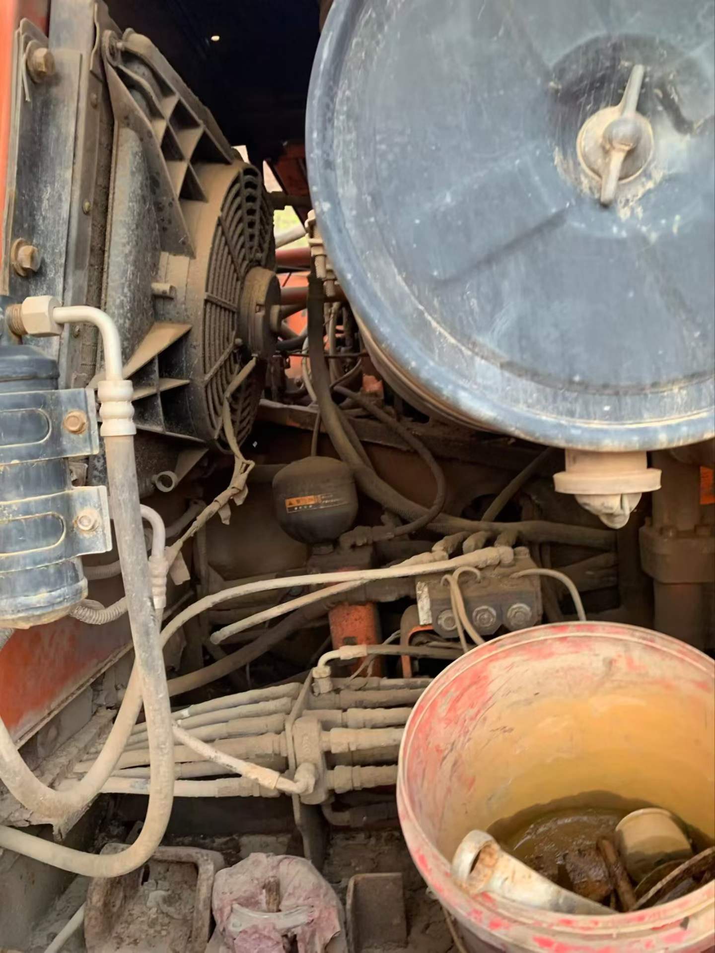 Buy Doosan DH300-7 Used Excavator / 7 Used Doosan DH300-7 Excavator 2016 Model / 7