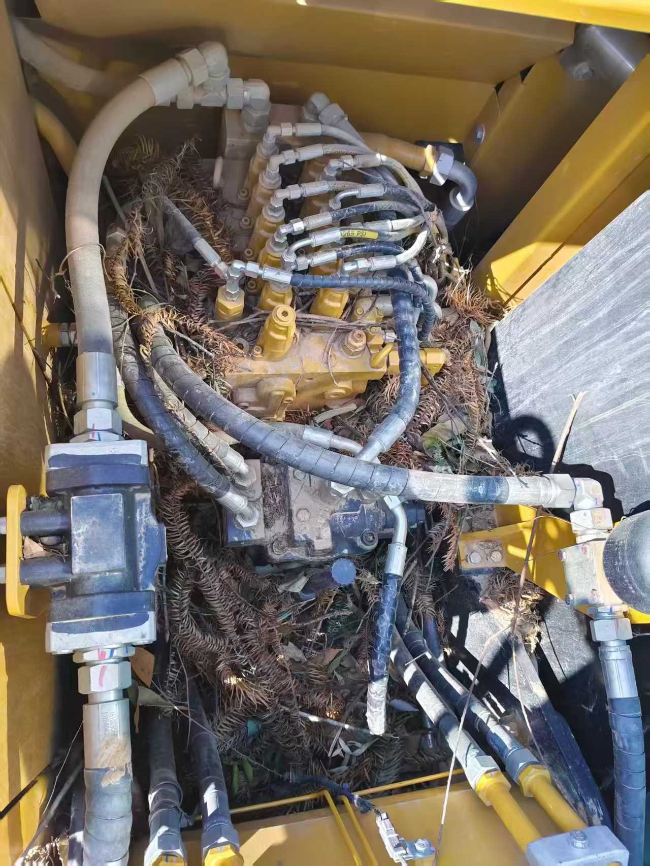 Buy Sany SY135 Used Excavator / 5 Used Sany SY135 Excavator 2024 Model / 5