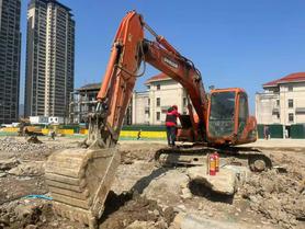 Buy Doosan DH150 Used Excavator / 2 Used Doosan DH150 Excavator 2013 Model / 2