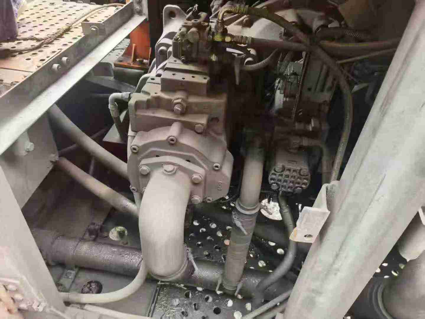 Buy Hitachi ZX8-2 Used Excavator / 3 Used Hitachi ZX8-2 Excavator 2016 Model / 3