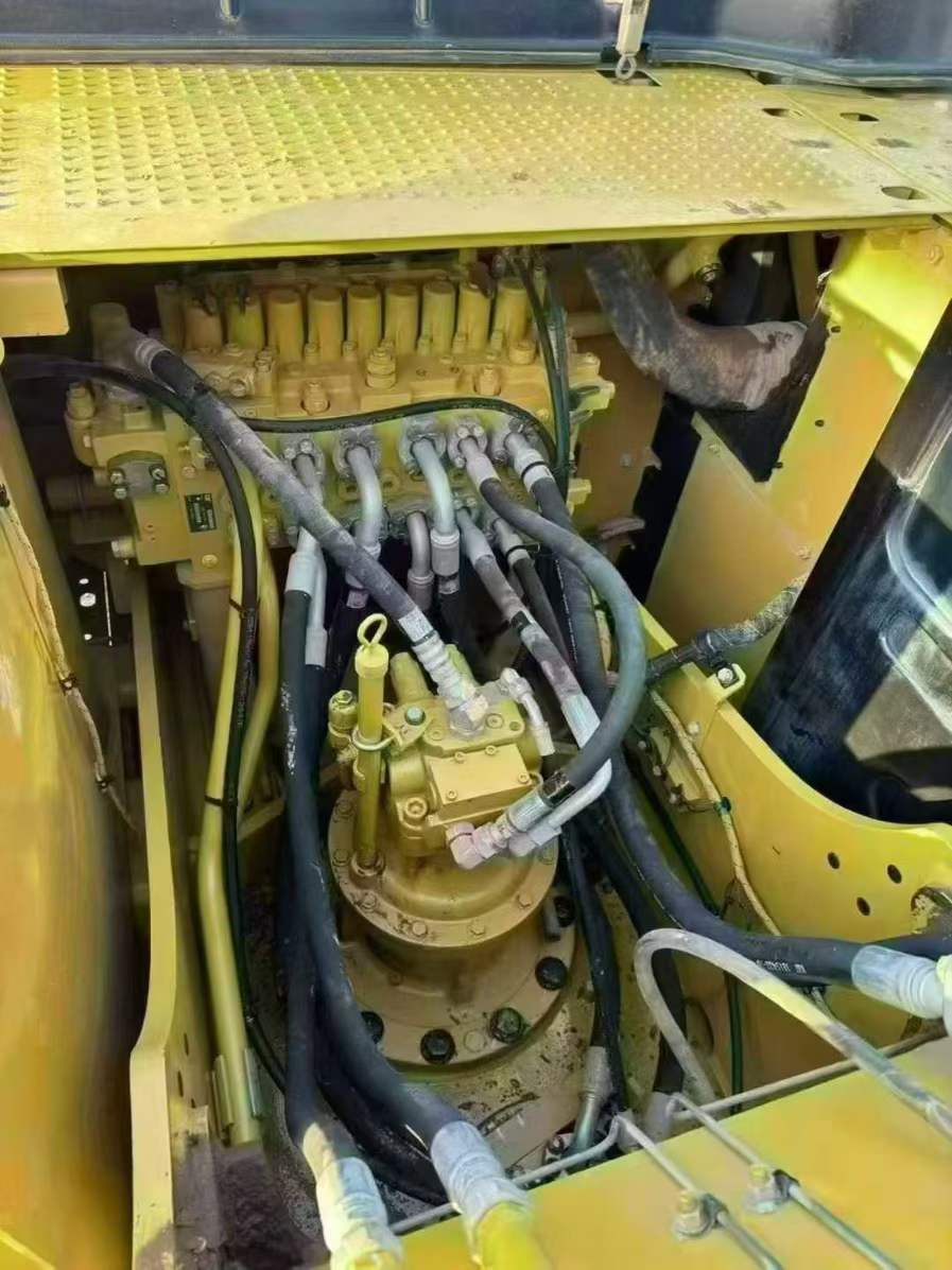 Used Caterpillar 320A Excavator 2023 Model / 6