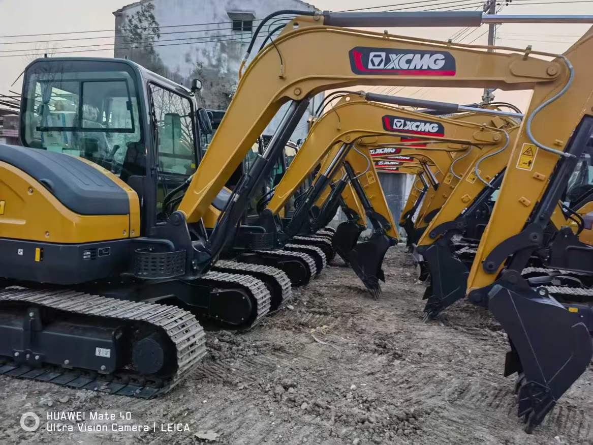 Buy XCMG XE60G Used Excavator / 2 Used XCMG XE60G Excavator 2016 Model / 2