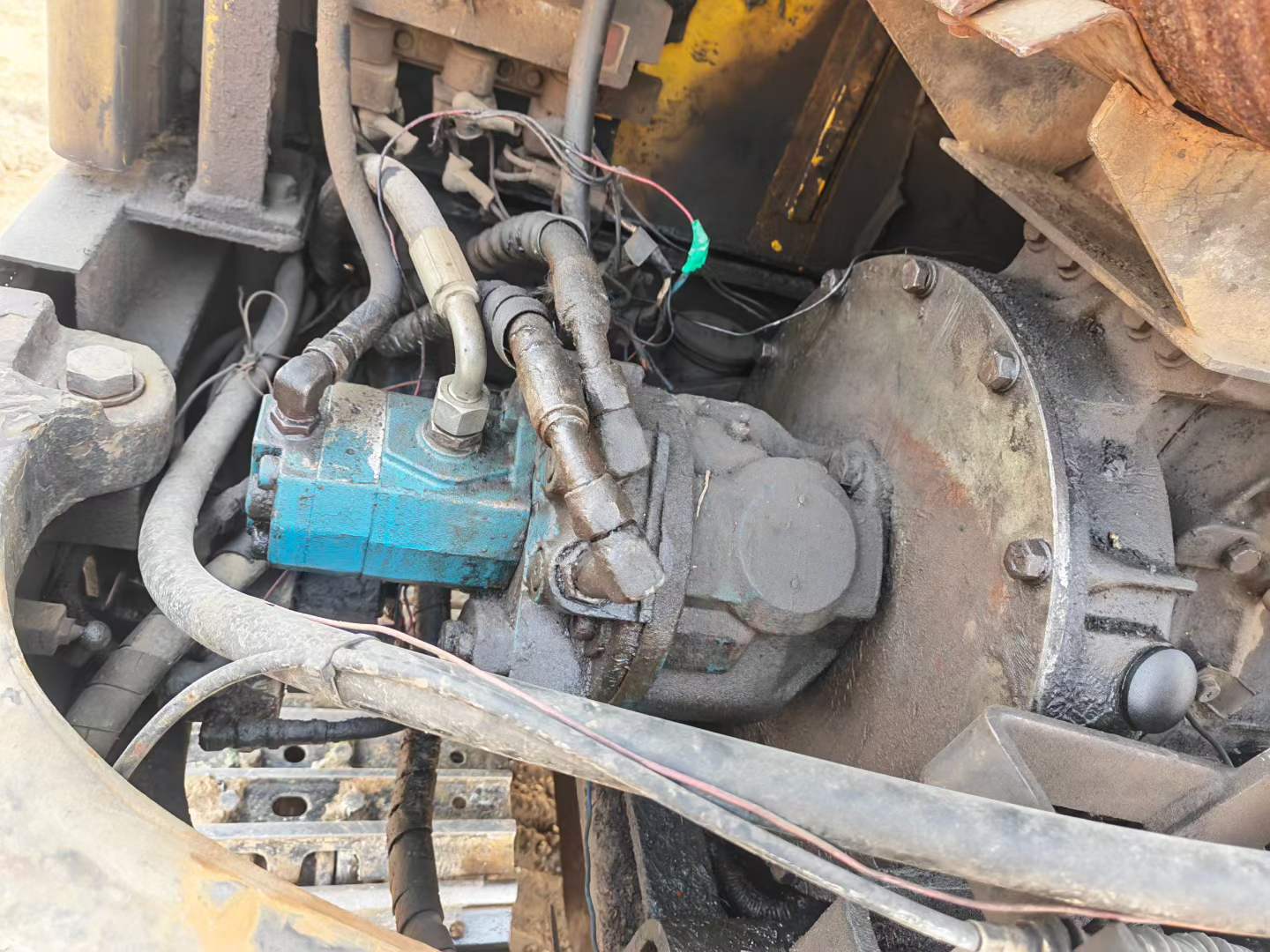 Buy Hyundai HX60 Used Excavator / 3 Used Hyundai HX60 Excavator 2016 Model / 3