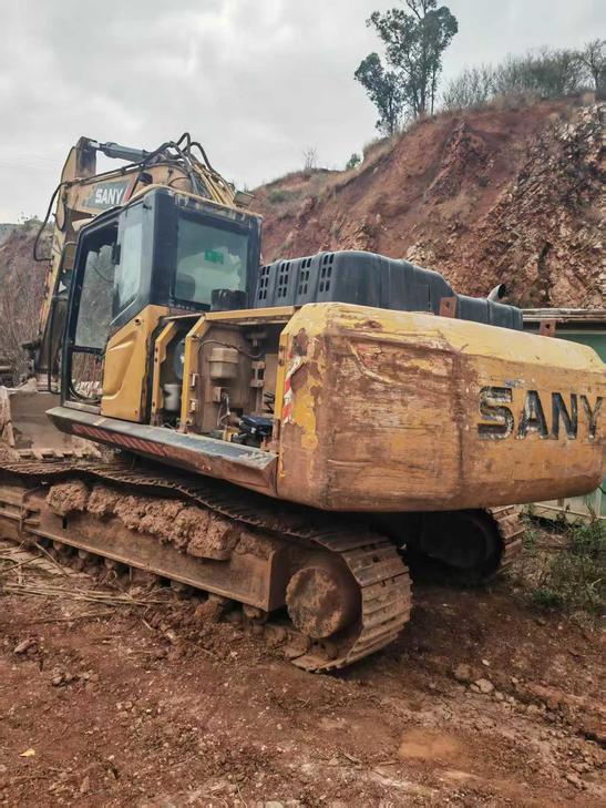 Buy Sany SY225C Used Excavator / 1