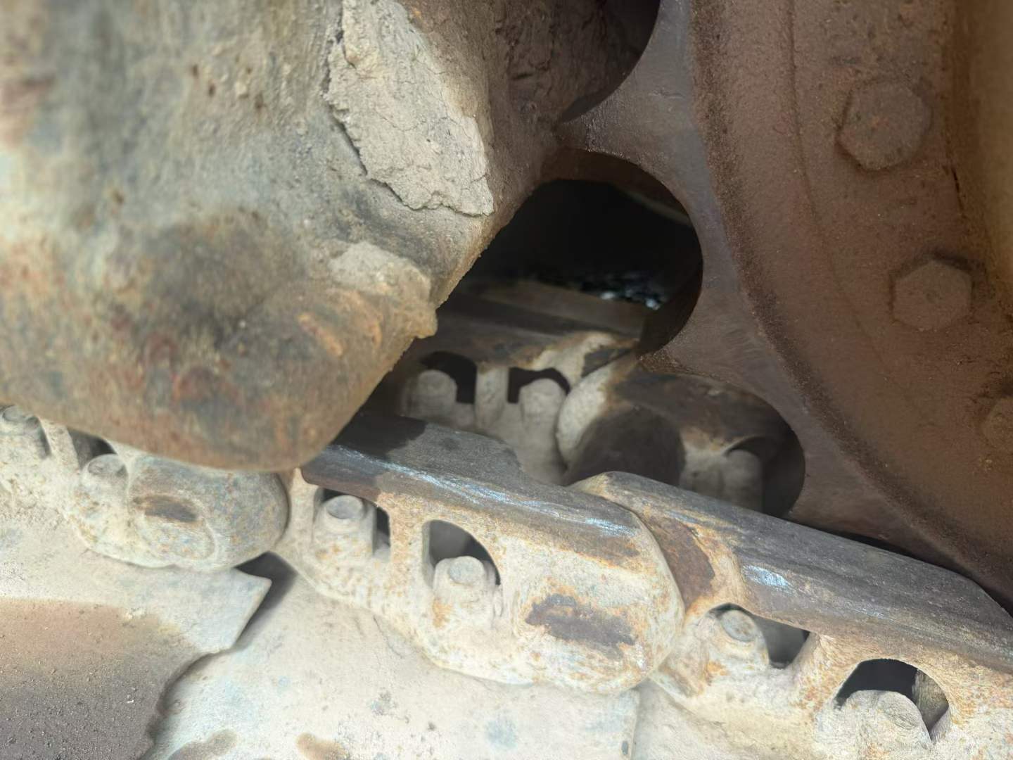 Buy Kato 820-3SP Used Excavator / 7 Used Kato 820-3SP Excavator 2016 Model / 7