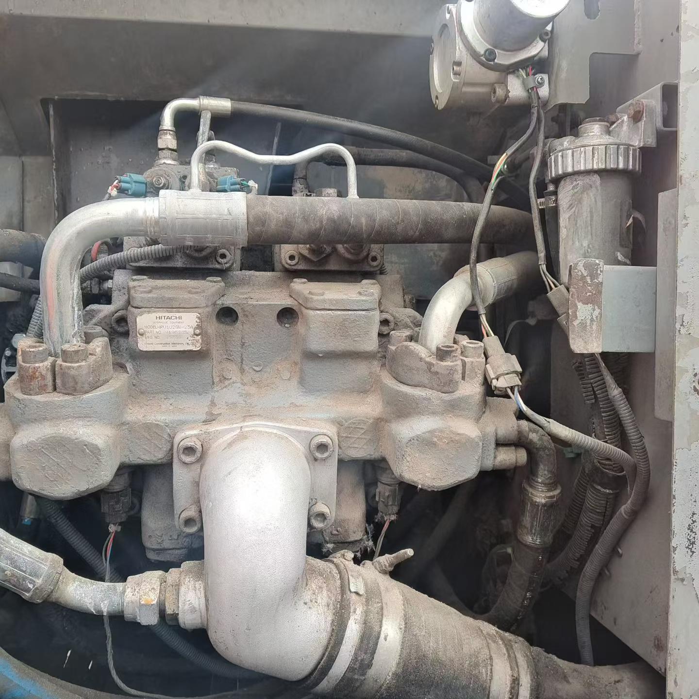 Buy Hitachi EX200 Used Excavator / 3 Used Hitachi EX200 Excavator 2013 Model / 3