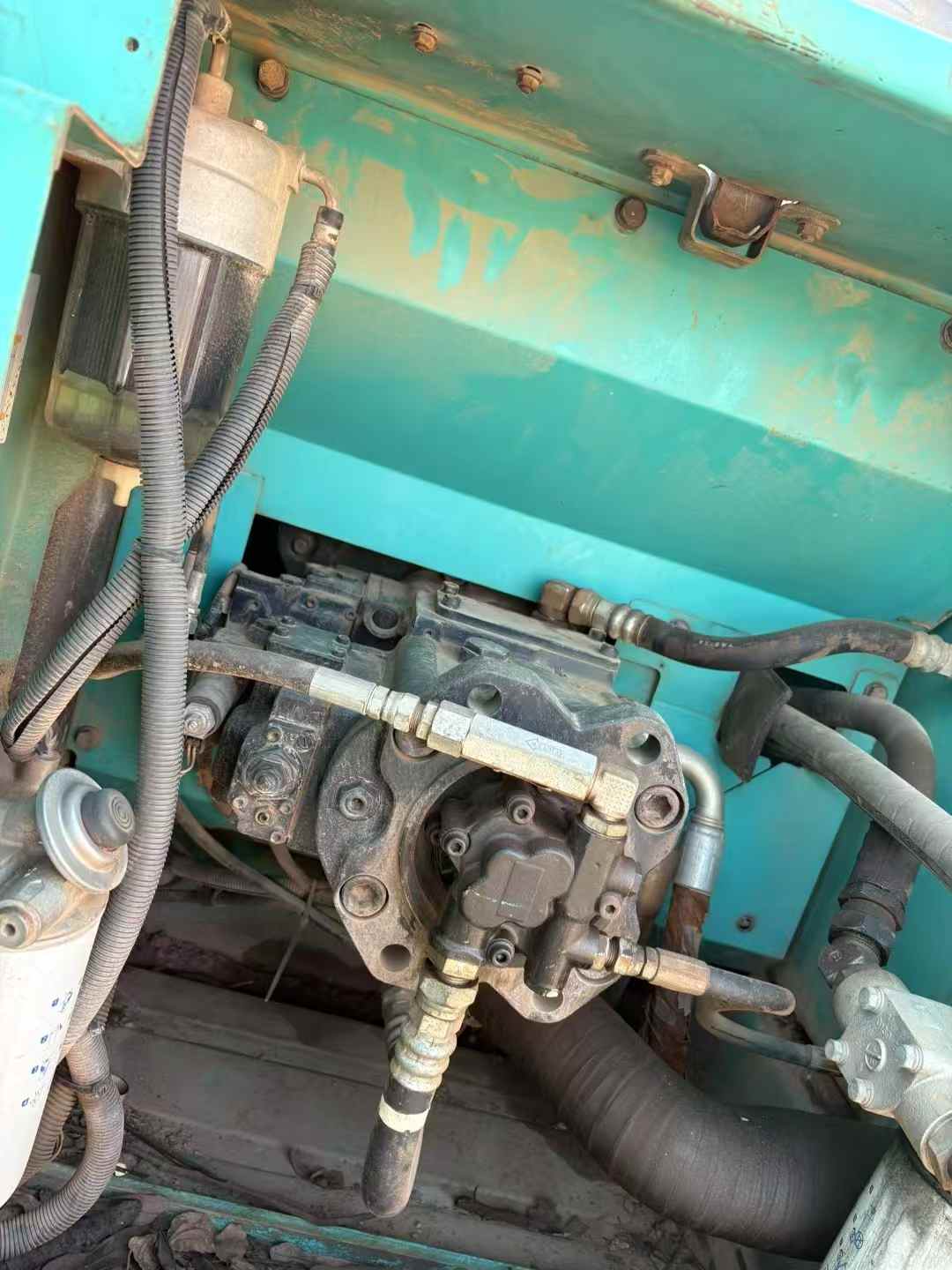 Used Kobelco SK200-2 Excavator 2016 Model / 2