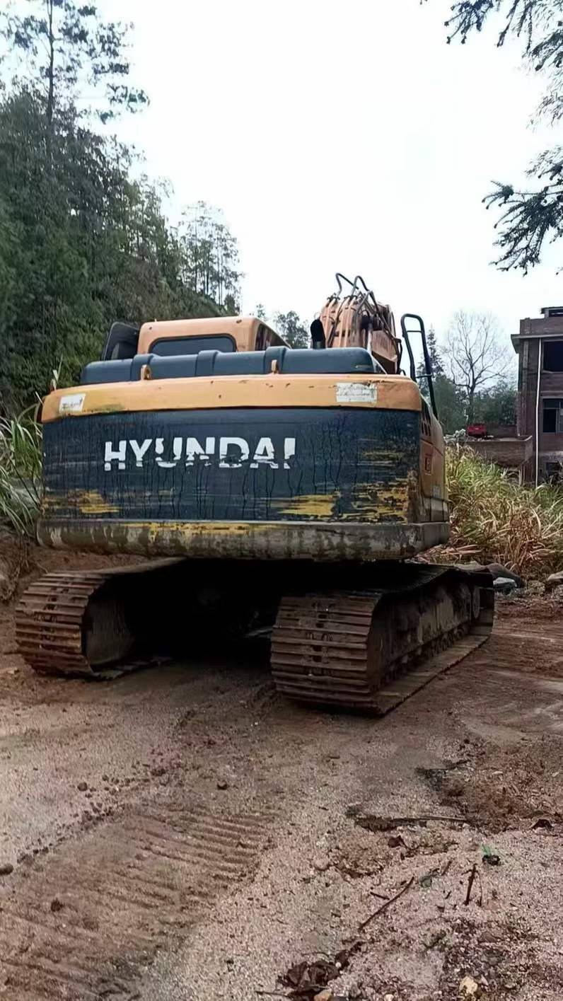 Buy Hyundai R150-7 Used Excavator / 2 Used Hyundai R150-7 Excavator 2016 Model / 2