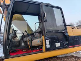 Buy Caterpillar 320D Used Excavator / 8 Used Caterpillar 320D Excavator 2007 Model / 8