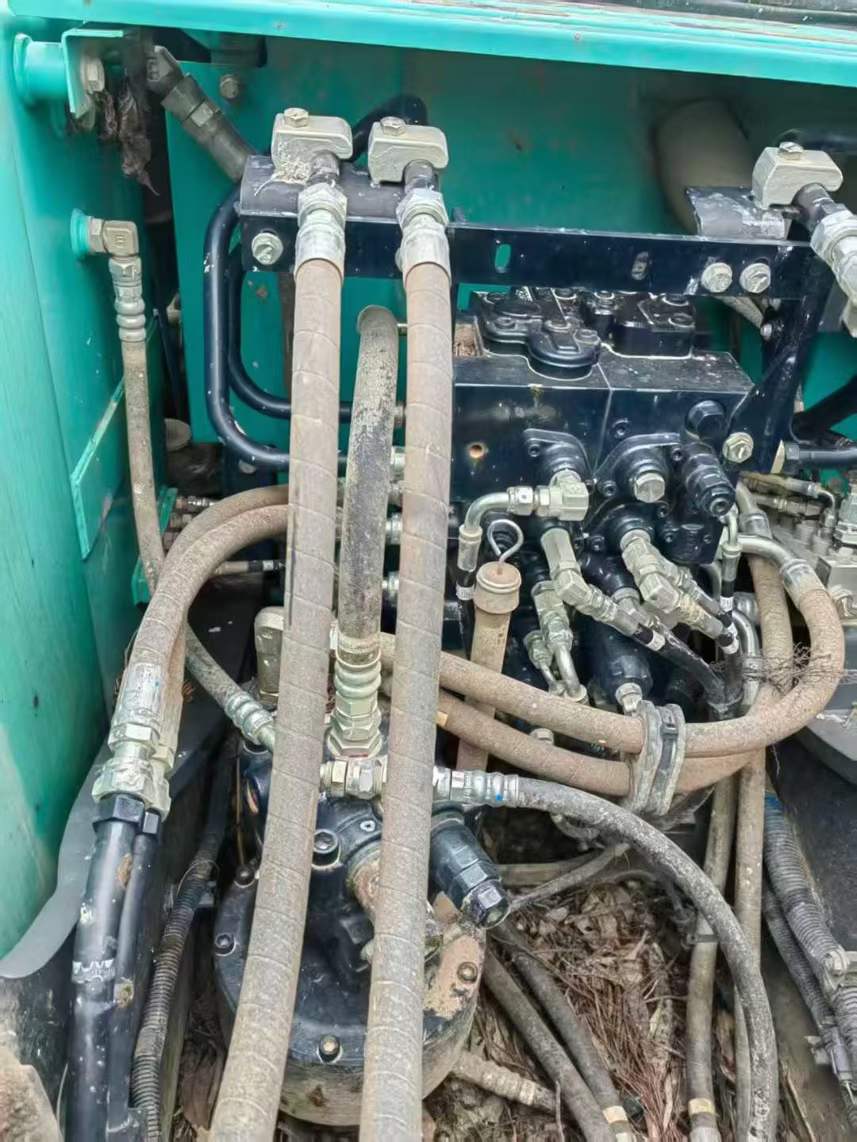 Used Kobelco SK130 Excavator 2020 Model / 6