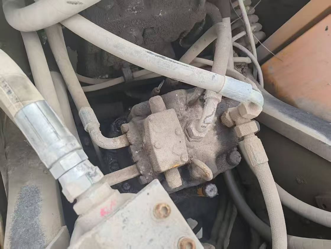 Buy Sany SY235C Used Excavator / 6 Used Sany SY235C Excavator 2013 Model / 6