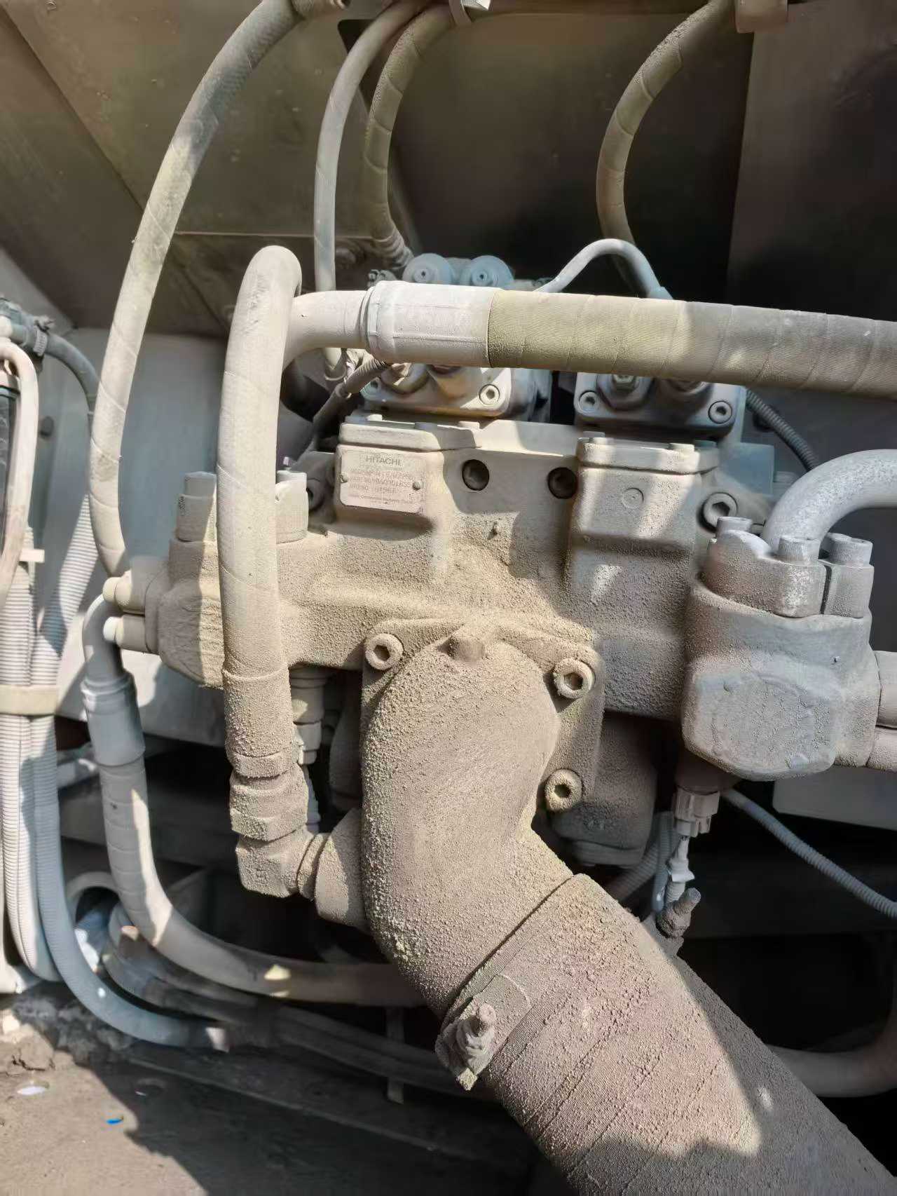 Used Hitachi ZX260-3G Excavator 2019 Model / 6