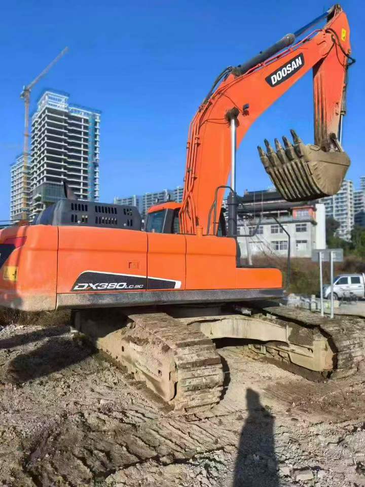 Used Doosan DX380 Excavator 2020 Model / 8