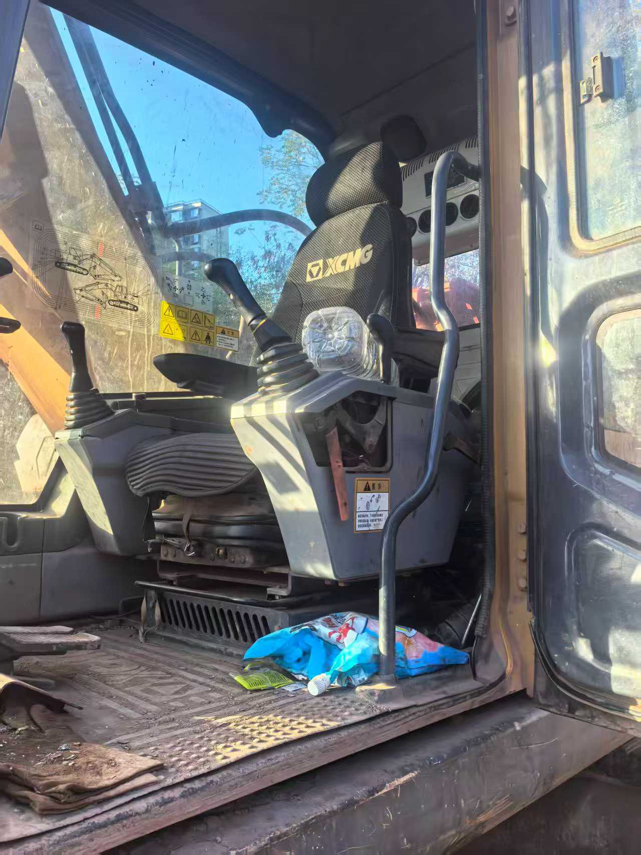 Buy XCMG XE200D Used Excavator / 2 Used XCMG XE200D Excavator 2017 Model / 2