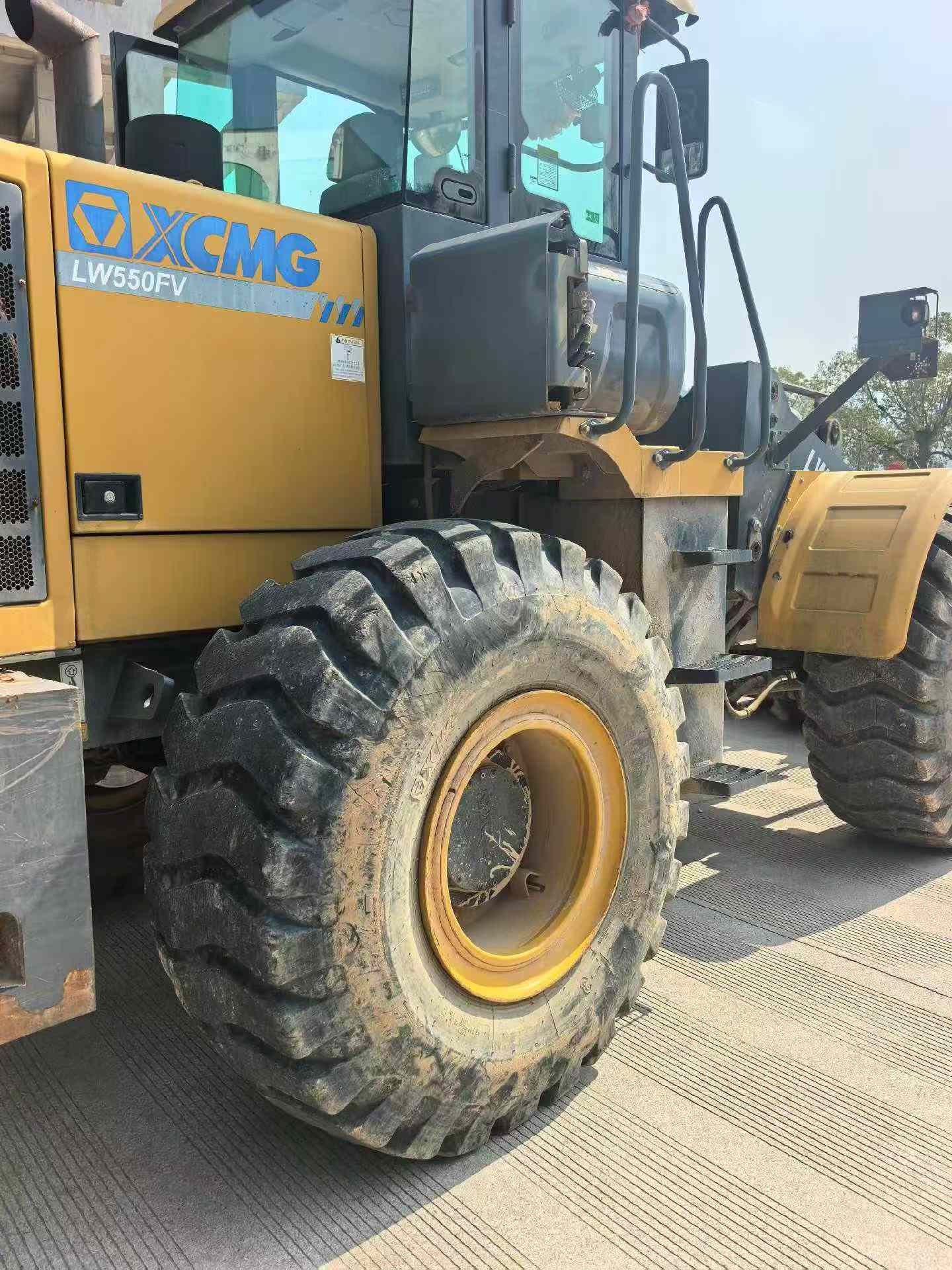 Buy XCMG LW500FV Used Excavator / 5 Used XCMG LW500FV Excavator 2016 Model / 5