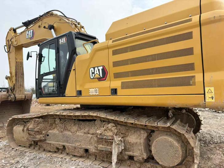 Buy Caterpillar 349E Used Excavator / 1