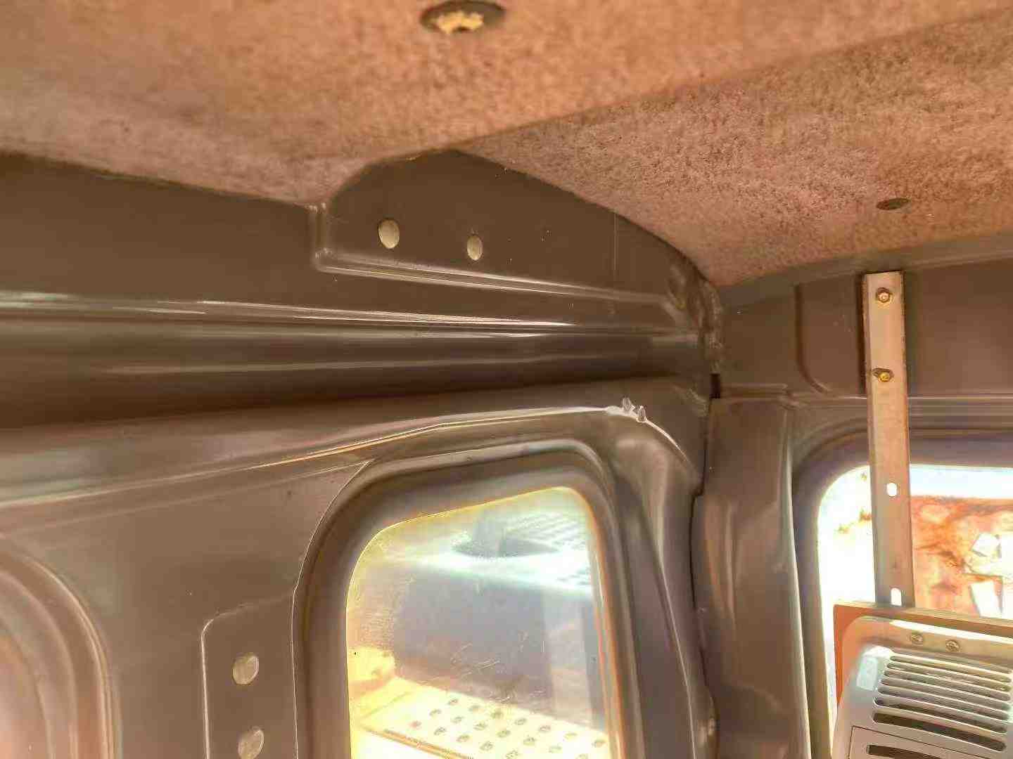 Used Hitachi EX210 Excavator 2013 Model / 6