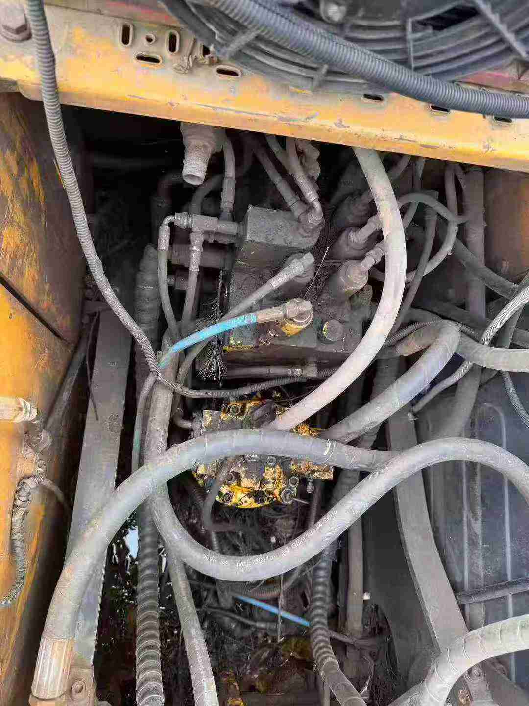 Buy Komatsu PC150-5 Used Excavator / 5 Used Komatsu PC150-5 Excavator 2016 Model / 5