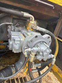 Buy Kato 820-3SP Used Excavator / 6 Used Kato 820-3SP Excavator 2016 Model / 6