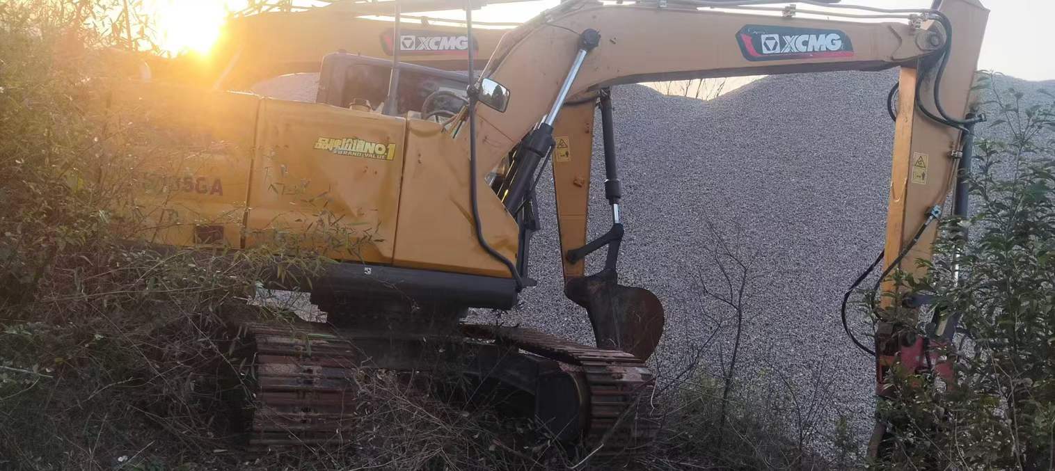 Buy XCMG XE135B Used Excavator / 4 Used XCMG XE135B Excavator 2024 Model / 4