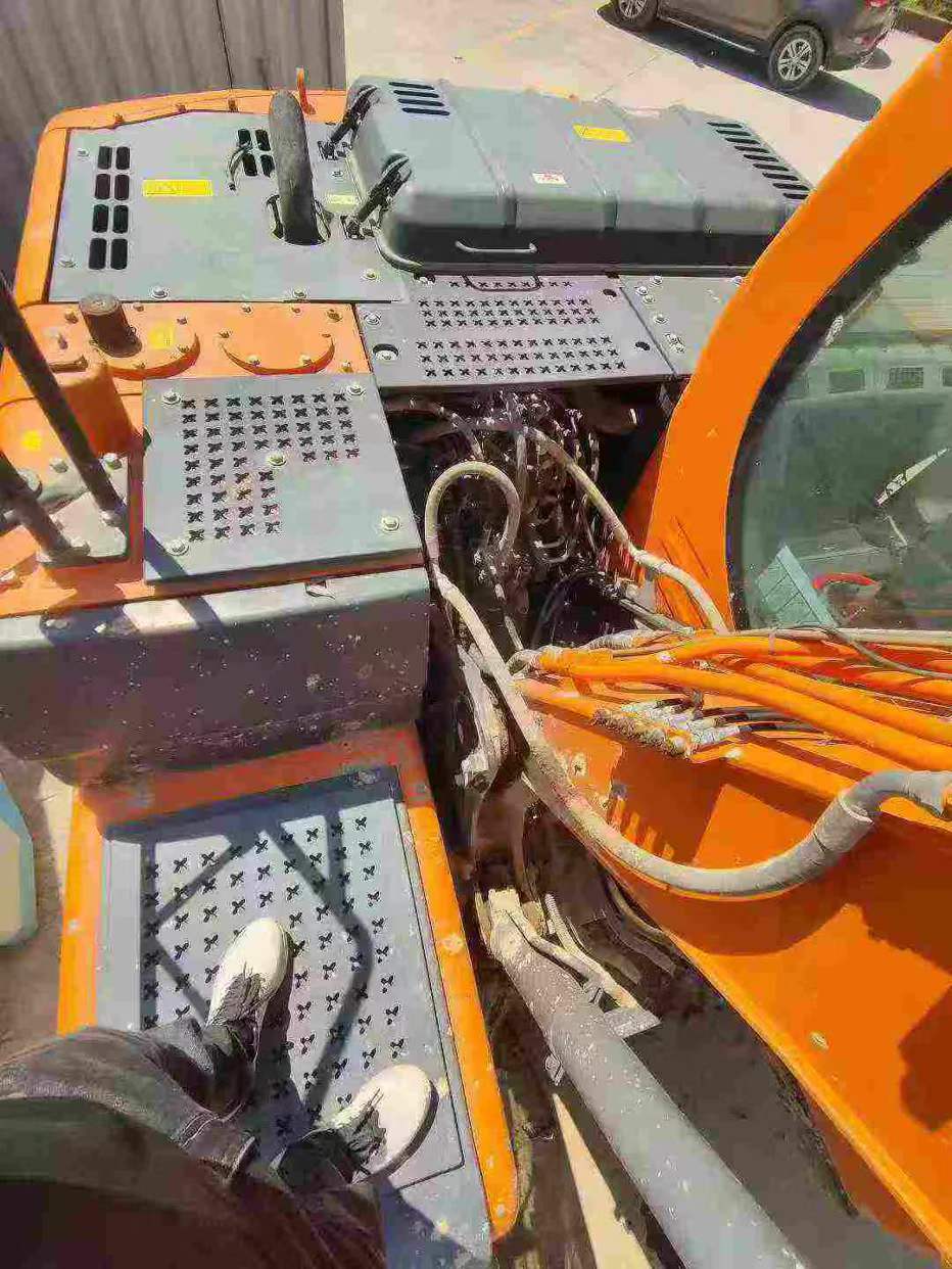 Used Doosan S130W-3 Excavator 2023 Model / 2