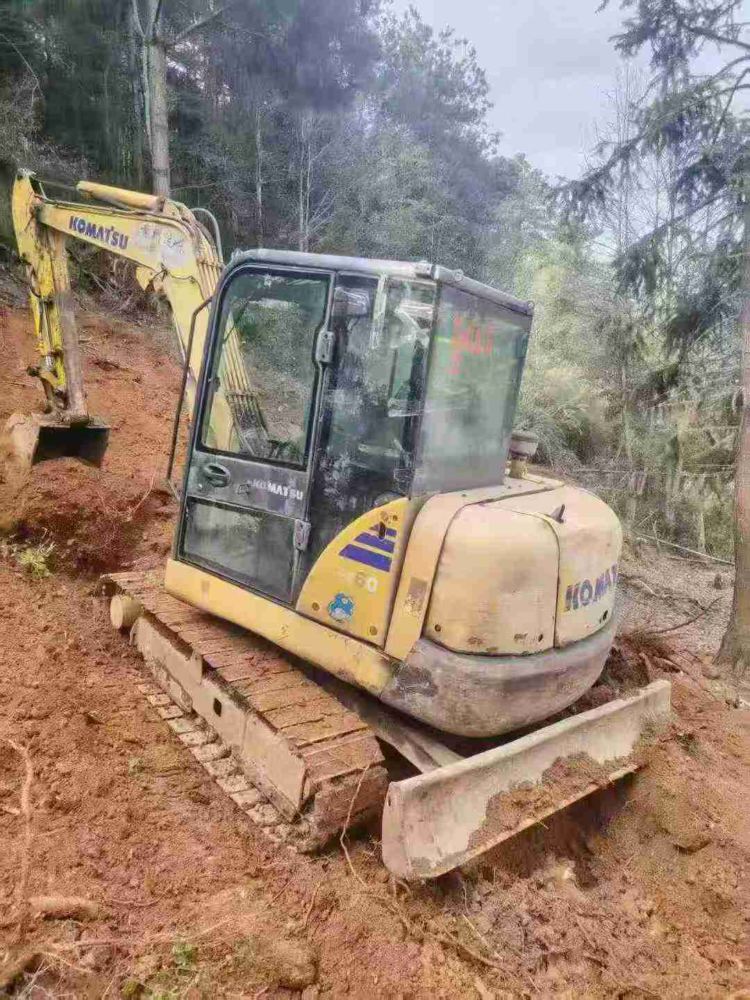 Used Komatsu PC56-7 Excavator 2015 Model / 3