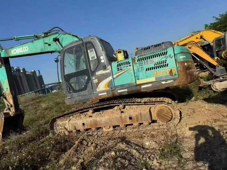 Buy Kobelco SK2008 Used Excavator / 1