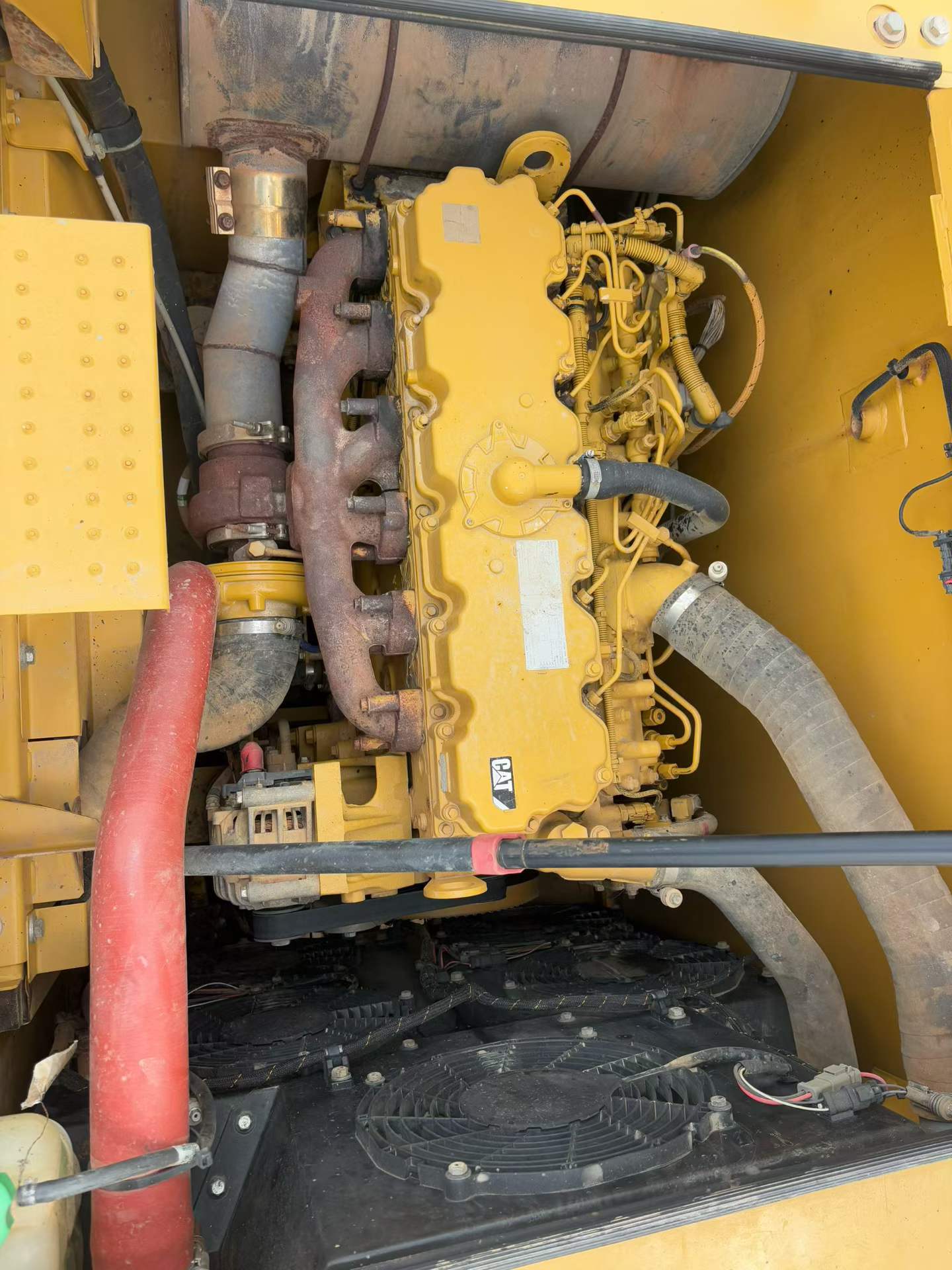 Used Caterpillar 320A Excavator 2018 Model / 8