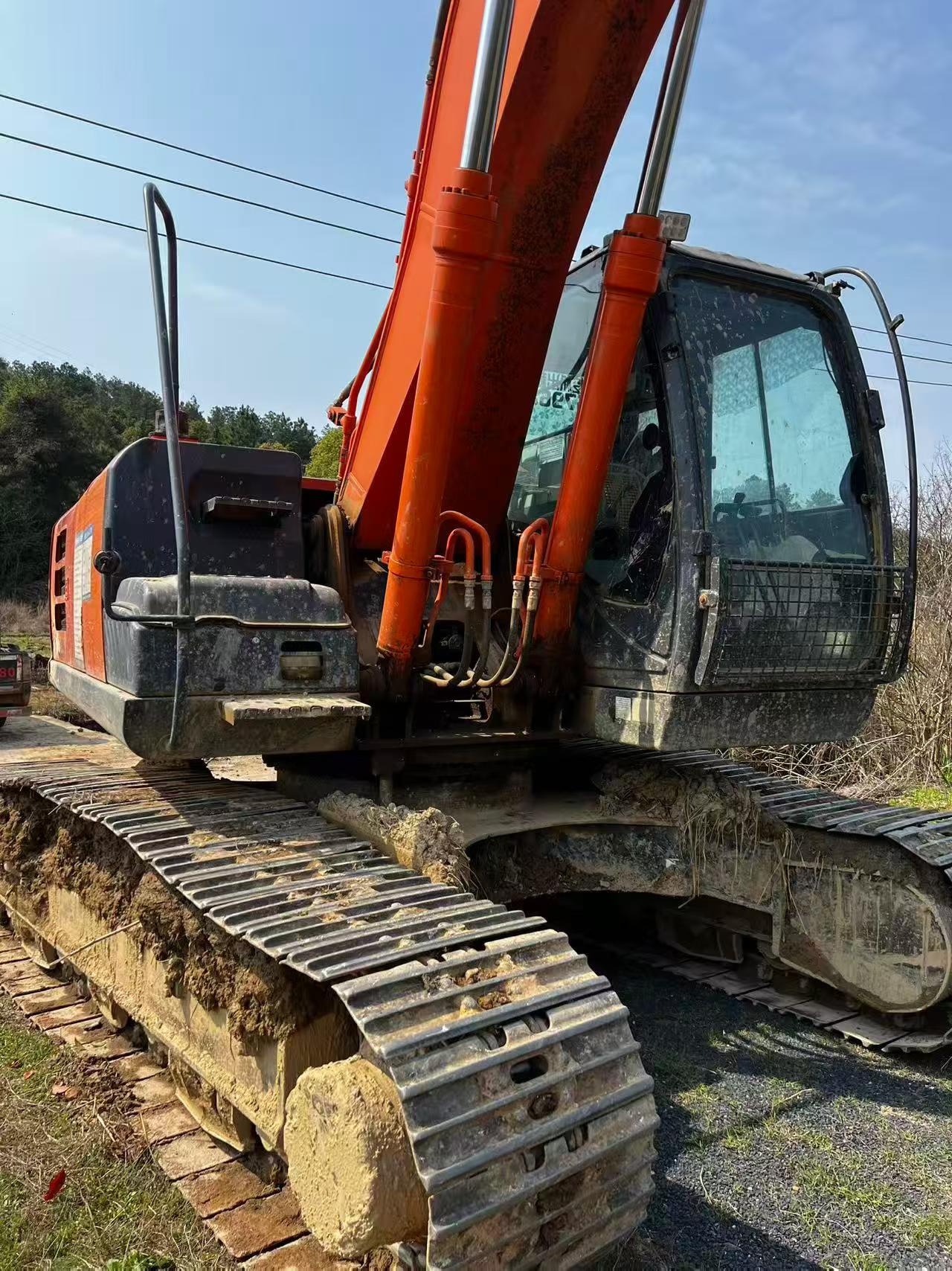 Buy Hitachi EX210-5 Used Excavator / 6 Used Hitachi EX210-5 Excavator 2014 Model / 6