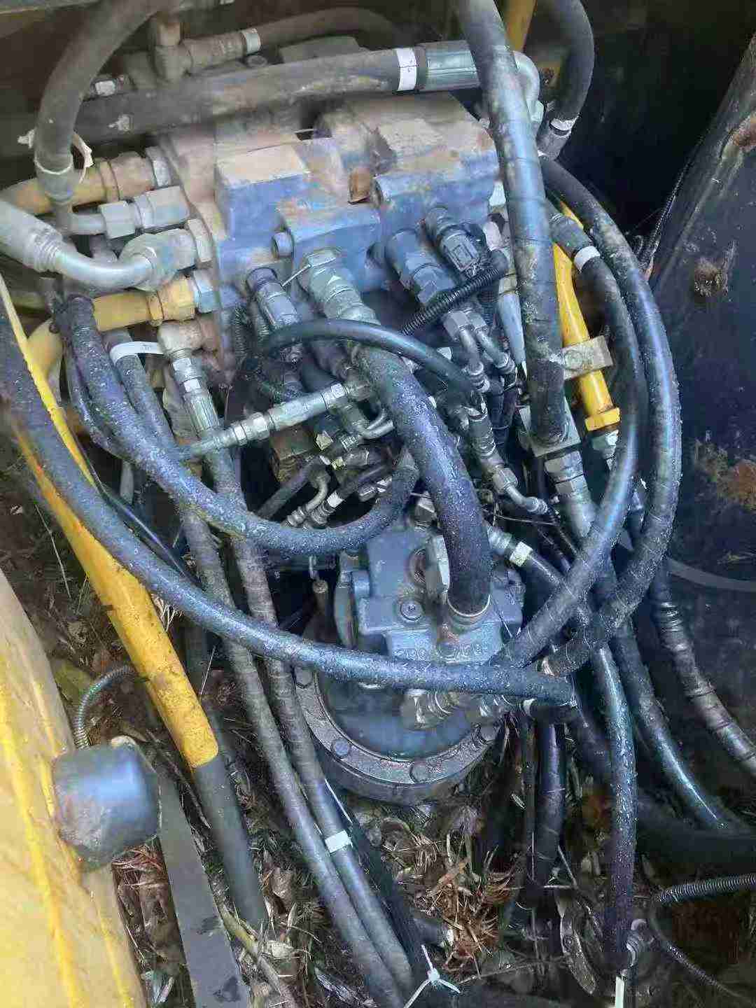 Used Kato HD512-6 Excavator 2024 Model / 5