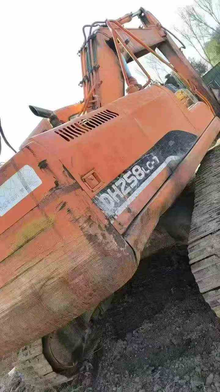 Used Doosan DH258-7 Excavator 2016 Model / 2