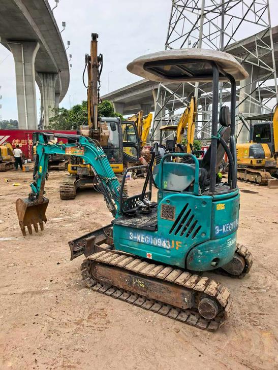 Buy XCMG XE15 Used Excavator / 1