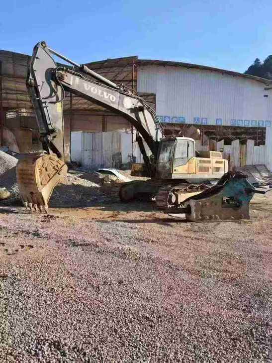Buy Volvo EC480D Used Excavator / 1