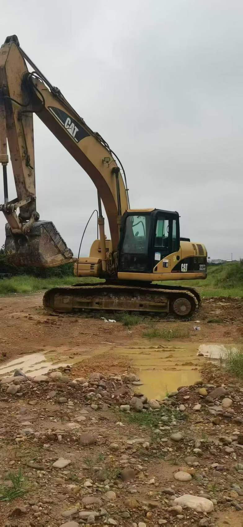 Used Caterpillar 320D Excavator 2016 Model / 2