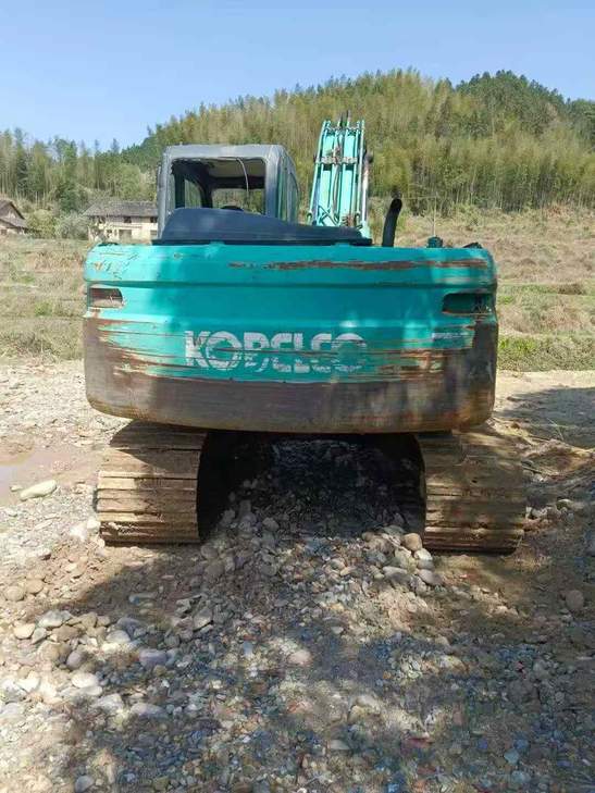 Buy Kobelco SK130 Used Excavator / 1