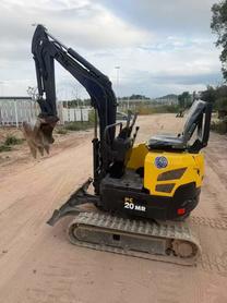 Buy Yanmar B2U Used Excavator / 4 Used Yanmar B2U Excavator 2016 Model / 4