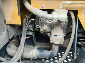 Buy XCMG XE3000 Used Excavator / 4 Used XCMG XE3000 Excavator 2022 Model / 4