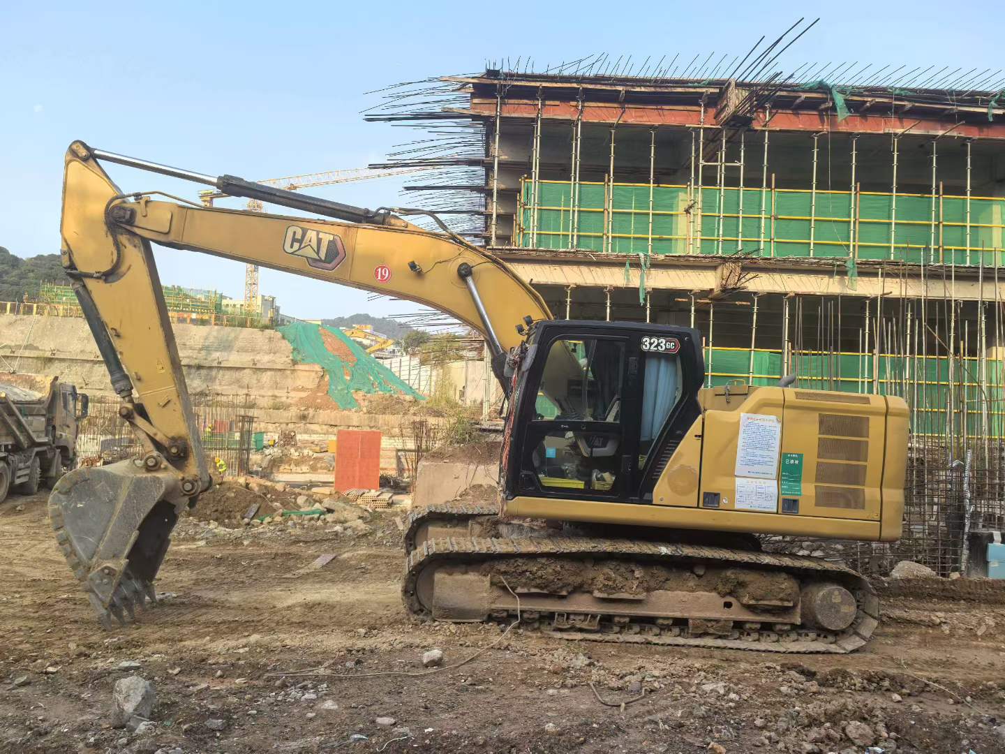 Used Caterpillar 323 Excavator 2020 Model / 3