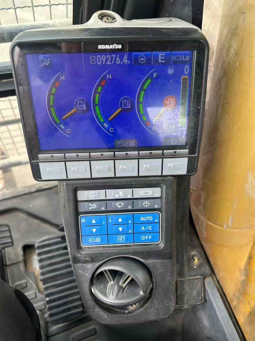 Buy Komatsu PC200-8M0 Used Excavator / 4 Used Komatsu PC200-8M0 Excavator 2017 Model / 4