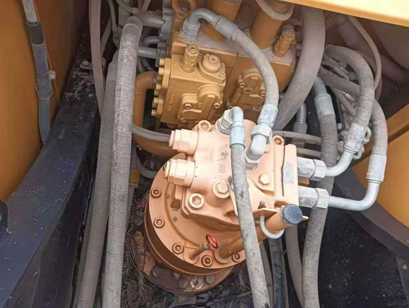 Used Sany SY205C Excavator 2020 Model / 4