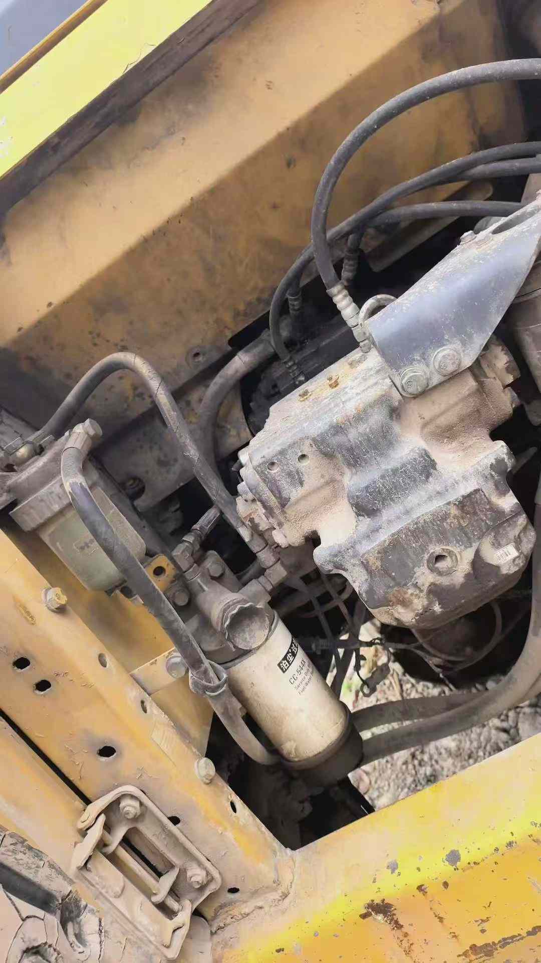 Used Komatsu PC220 Excavator 2016 Model / 5