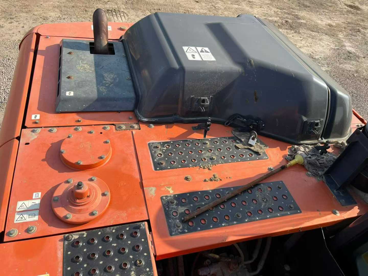 Buy Hitachi EX200 Used Excavator / 9 Used Hitachi EX200 Excavator 2019 Model / 9