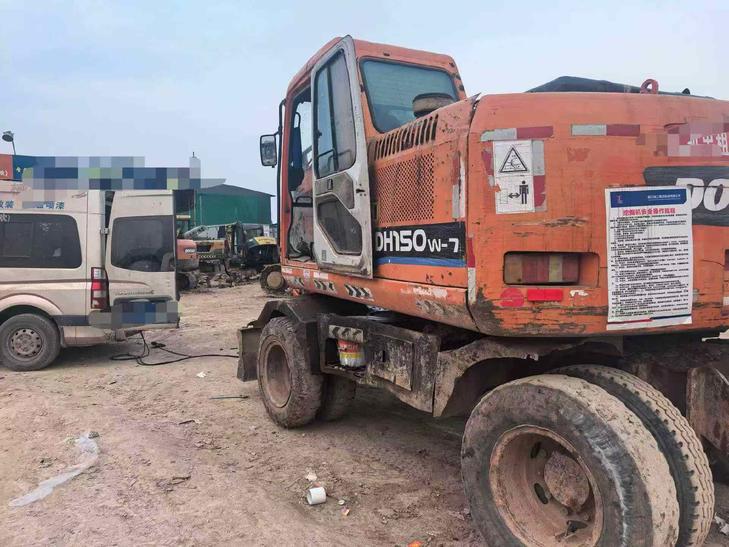 Buy Doosan DH150-7 Used Excavator / 1