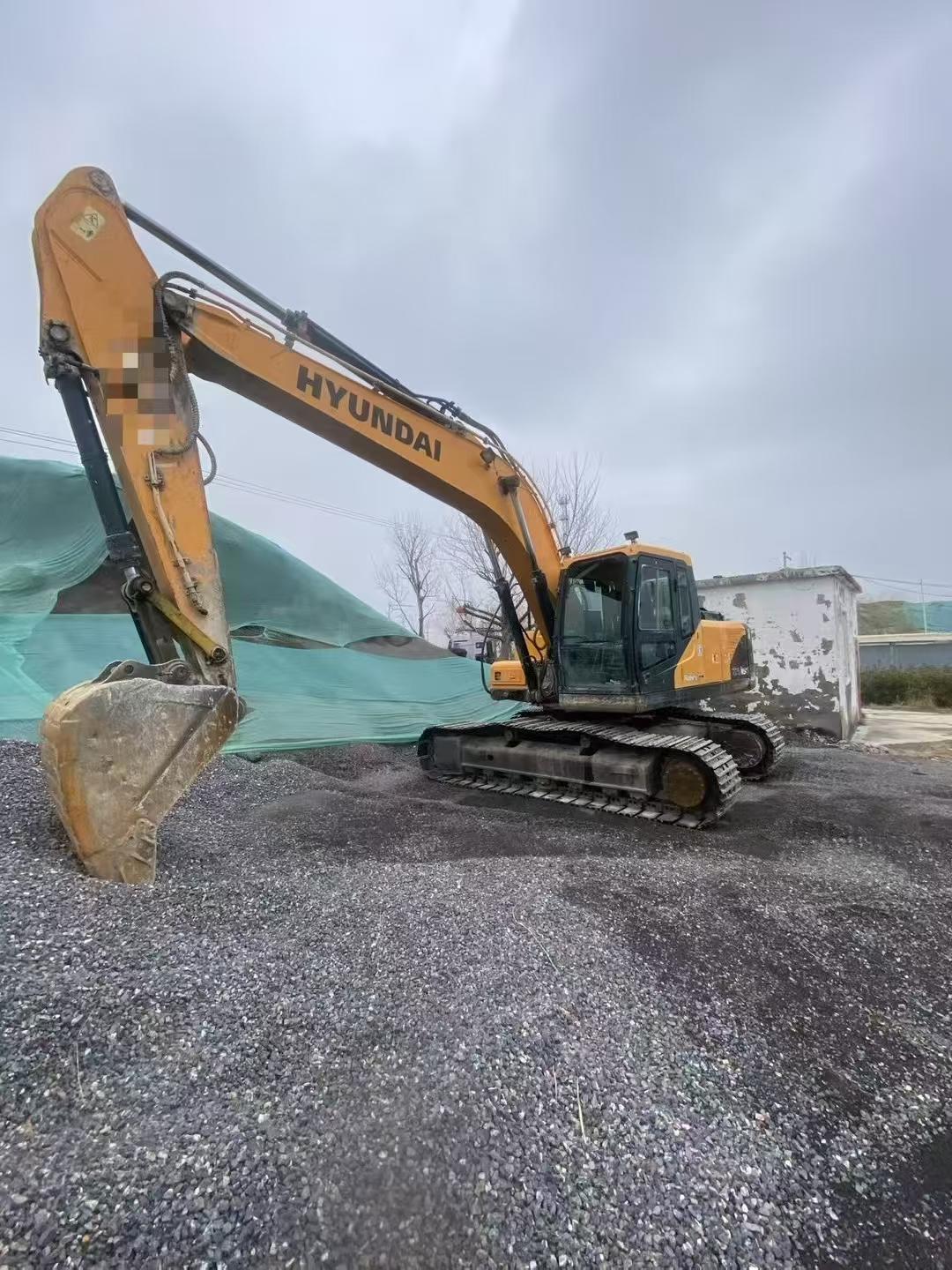 Used Hyundai R215-7 Excavator 2017 Model / 9
