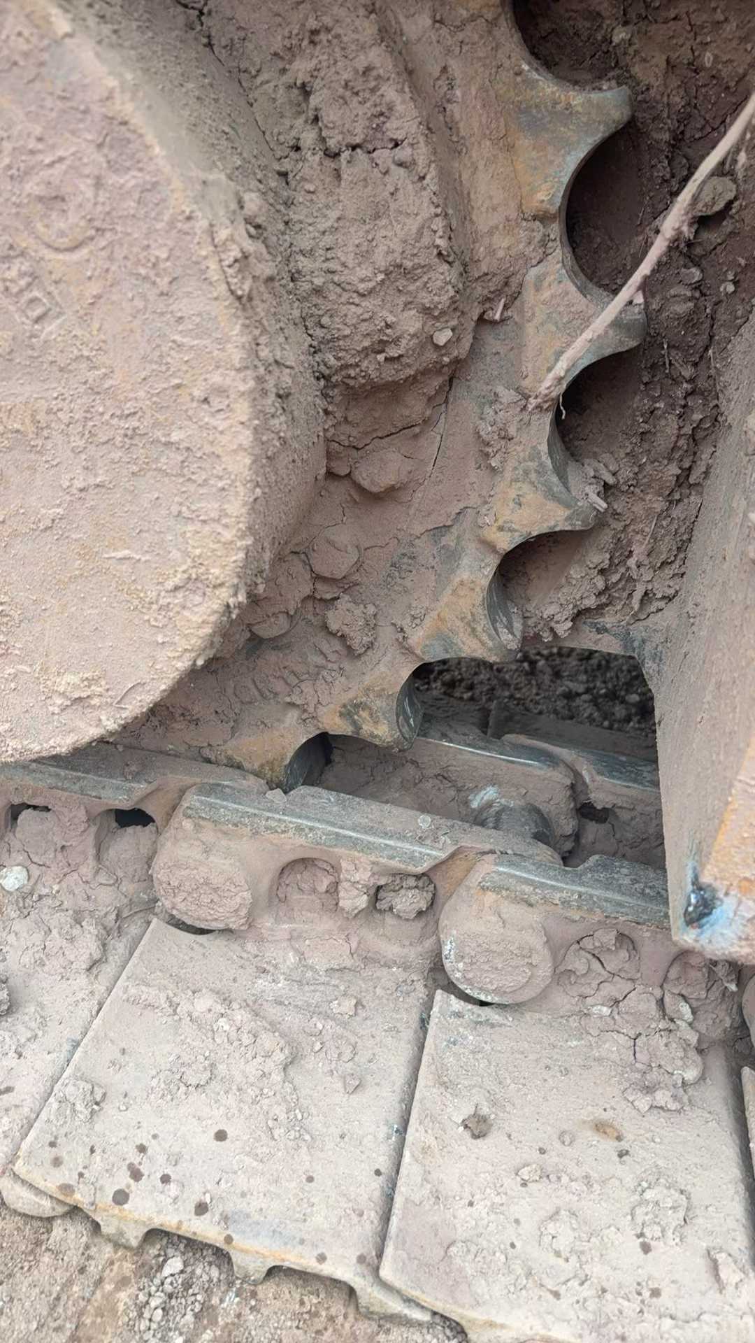 Used Hyundai R130W Excavator 2023 Model / 5