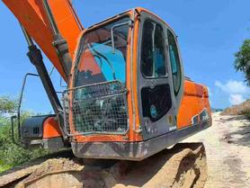 Buy Doosan DH215-7 Used Excavator / 4 Used Doosan DH215-7 Excavator 2018 Model / 4