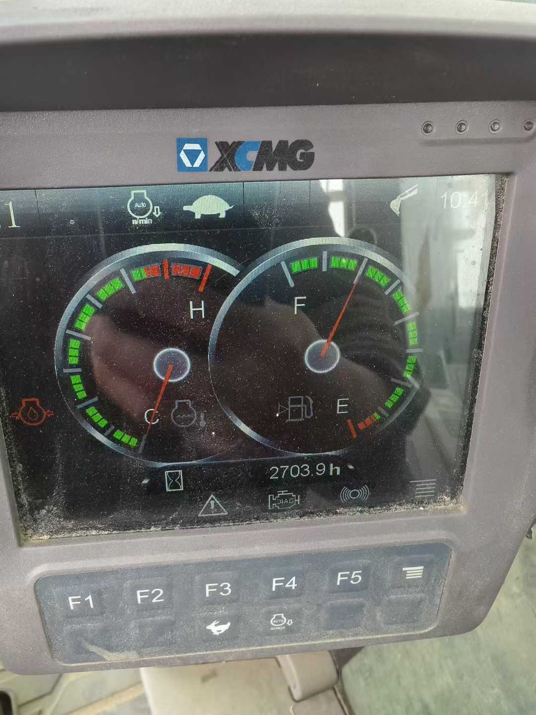 Used XCMG XE135B Excavator 2021 Model / 4