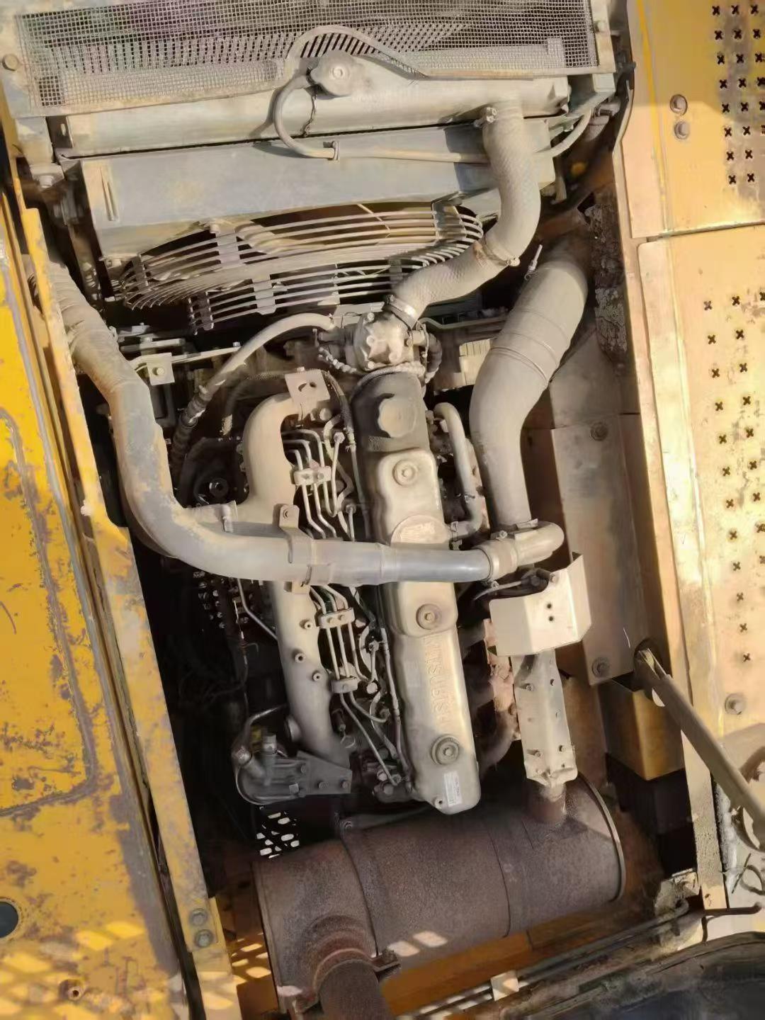 Used Sany SY215C Excavator 2016 Model / 2